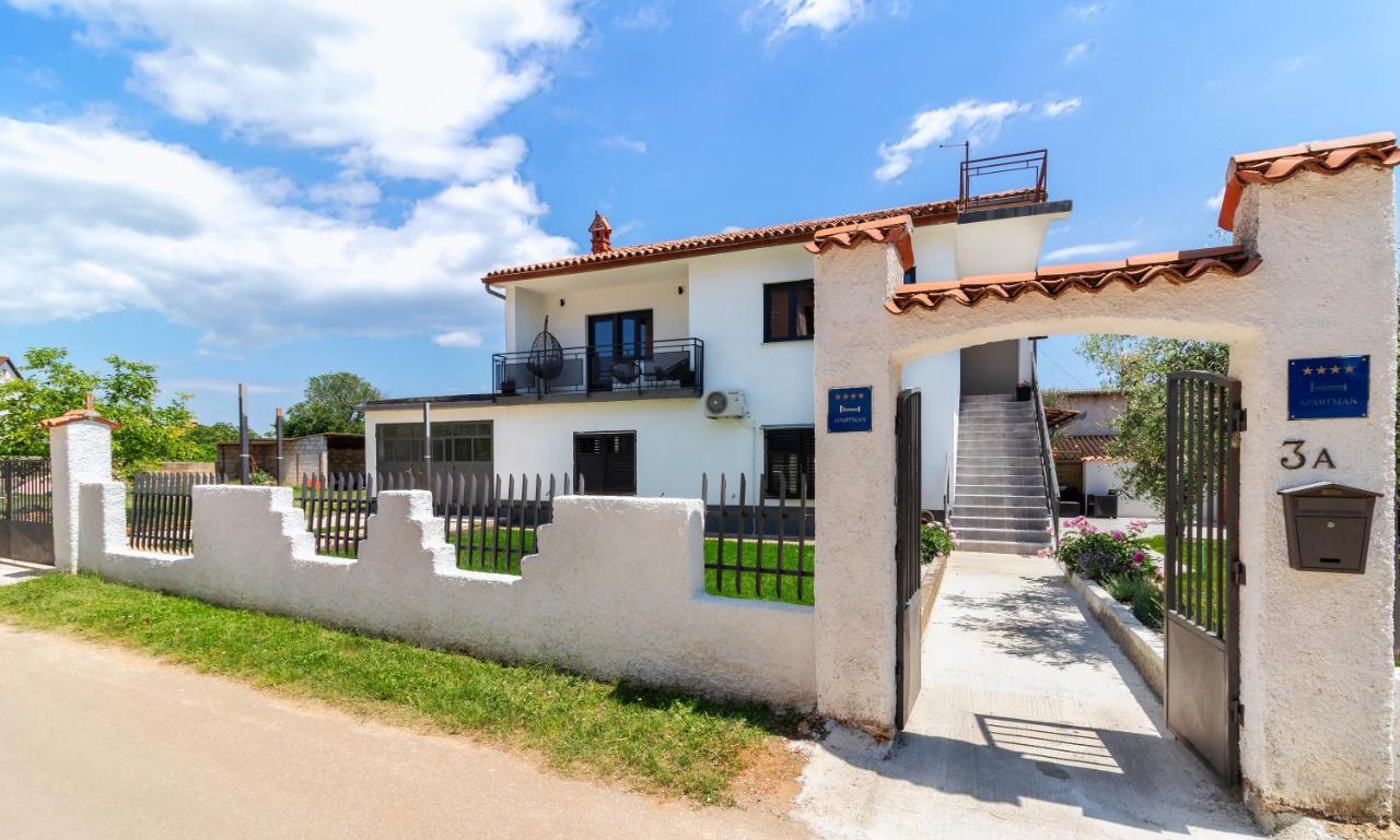 Apartman Gabrijela Muntić Exterior foto
