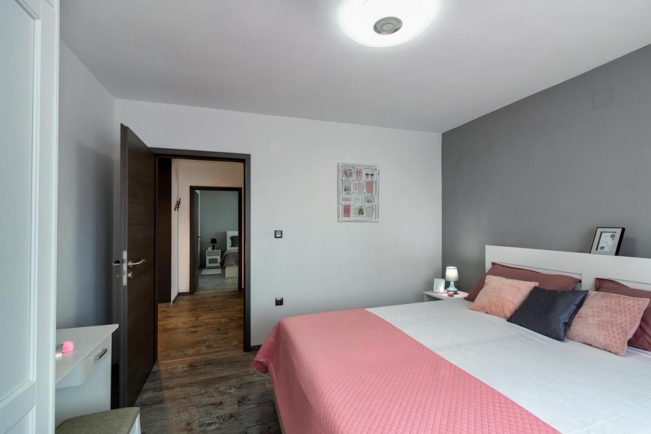 Apartman Gabrijela Muntić Exterior foto