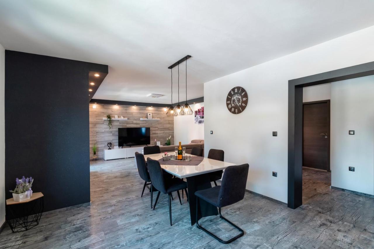 Apartman Gabrijela Muntić Exterior foto